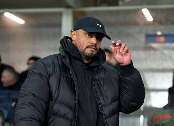10.03.2026, Fussball UEFA Championsleague 2025 2026: Achtelfinale, Atalanta Bergamo - FC Bayern München, in der New Balance Arena (Bergamo, Italien), Trainer Vincent Kompany (FC Bayern München) nachdenklich