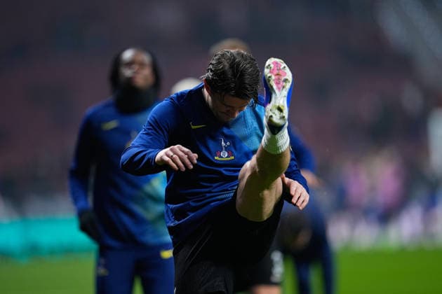 March 10, 2026, Madrid, Madrid, Spain: Conor Gallagher of Tottenham Hotspur warms up during the UEFA Champions League 2025 26 Round of 16 First Leg match between Atletico de Madrid and Tottenham Hotspur at Riyadh Air Metropolitano on March 10, 2026, in Madrid, Spain. Atletico De Madrid V Tottenham Hotspur - UEFA Champions League 2025 26 Round Of 16 First Leg  - ZUMAa181 20260310_zaa_a181_090 Copyright: xDennisxAgyemanx