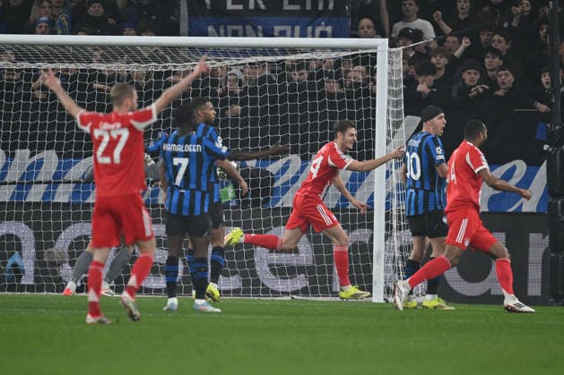 CALCIO - UEFA Champions League - Atalanta BC vs FC Bayern Munchen Josip Stanisic of F.C. Bayern Munchen celebrates after scoring the goal of 0-1 during the UEFA Champions League 2025 26 League Round of 16 First Leg match between Atalanta B.C. v Bayern Munchen at the Bergamo Stadium on March 10, 2026 in Bergamo, Italy. Bergamo Italy  Copyright: xIPAxSport ABACAx