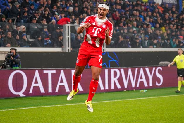 Italien: Fussball UEFA Champions League 2025 - 2026, Achtelfinale - Atalanta Bergamo vs FC Bayern München - New Balance Arena (Bergamo): Tor und Torjubel zum 0:2 durch Serge Gnabry (FC Bayern München, 7) Freude, Emotionen, Jubel Copyright: xJOERANxSTEINSIEKx