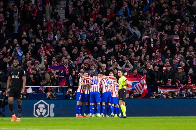 Atletico de Madrid v Tottenham Hotspur FC - UEFA Champions League 2025 26 Round of 16 Atletico de Madrid v Tottenham Hotspur FC - UEFA Champions League 2025 26 Round of 16 First Leg match Julian Alvarez celebrates his goal with his teammates during the UEFA Champions League 2025 26 Round of 16 First Leg match between Atletico de Madrid and Tottenham Hotspur FC at Estadio Riyadh Air Metropolitano on March 10, 2026 in Madrid, Spain. Madrid Madrid Spain Copyright: xALEJANDROxMATIASx
