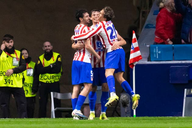 Atletico de Madrid v Tottenham Hotspur FC - UEFA Champions League 2025 26 Round of 16 Atletico de Madrid v Tottenham Hotspur FC - UEFA Champions League 2025 26 Round of 16 First Leg mat Robin Le Normand celebrates his goal with his teamates of Atletico de Madrid during the UEFA Champions League 2025 26 Round of 16 First Leg match between Atletico de Madrid and Tottenham Hotspur FC at Estadio Riyadh Air Metropolitano on March 10, 2026 in Madrid, Spain. Madrid Madrid Spain Copyright: xALEJANDROxMATIASx