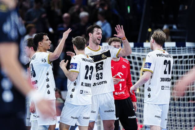 THW Kiel jubelt Jubel nach Sieg Spielende GER, THW Kiel vs. SG Flensburg-Handewitt, Handball, EHF European League, Hauptrunde, Saison 2025 2026, 10.03.2026 GER, THW Kiel vs. SG Flensburg-Handewitt, Handball, EHF European League, Hauptrunde, Saison 2025 2026, 10.03.2026 Kiel Copyright: xEibner-Pressefoto MarcelxvonxFehrnx EP_MFN
