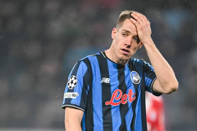 Mario Pasalic (Atalanta BC) gestures looks dejected during the UEFA Champions League 2025 26 Round of 16 First Leg match between Atalanta BC and FC Bayern München at Stadio di Bergamo on March 10, 2026 in Bergamo, Italy. (Photo by Harry Langer DeFodi Images) -