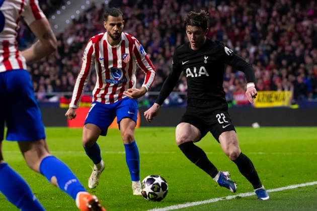 Atletico de Madrid v Tottenham Hotspur FC - UEFA Champions League 2025 26 Round of 16 Atletico de Madrid v Tottenham Hotspur FC - UEFA Champions League 2025 26 Round of 16 First Leg match Conor Gallagher (Right) player of Tottenham Hotspur FC and David Hancko player of Atletico de Madrid (Left) during the UEFA Champions League 2025 26 Round of 16 First Leg match between Atletico de Madrid and Tottenham Hotspur FC at Estadio Riyadh Air Metropolitano on March 10, 2026 in Madrid, Spain. Madrid Madrid Spain Copyright: xALEJANDROxMATIASx