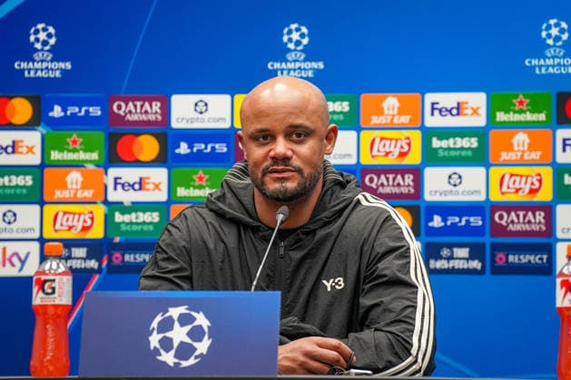 Italien: Fussball UEFA Champions League 2025 - 2026, Achtelfinale - Atalanta Bergamo vs FC Bayern München - New Balance Arena (Bergamo): Vincent Kompany (Trainer, FC Bayern München) Pressekonferenz, Medien Copyright: xJOERANxSTEINSIEKx