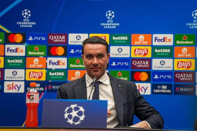 Italien: Fussball UEFA Champions League 2025 - 2026, Achtelfinale - Atalanta Bergamo vs FC Bayern München - New Balance Arena (Bergamo): Raffaele Palladino (Trainer, Atalanta Bergamo) Pressekonferenz, Medien Copyright: xJOERANxSTEINSIEKx