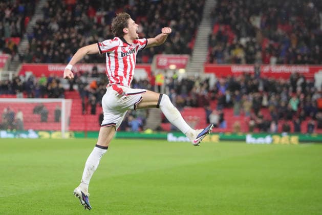 Stoke City v Ipswich Town, EFL Sky Bet Championship Milan Smit of Stoke City celebrates their first goal during the EFL Sky Bet Championship match between Stoke City and Ipswich Town at the Bet365 Stadium, Stoke-on-Trent, UK on 10 March 2026. Stoke-on-Trent Bet365 Stadium Staffordshire UK Editorial use only DataCo restrictions apply See www.football-dataco.com , Copyright: xAlunxRobertsx PSI-23871-0137