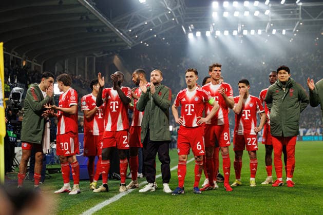 Players of Bayern Munchen seen during Champions League Round of 16 game between teams of Atalanta Bergamo and Bayern Munchen (Maciej Rogowski Ball Raw Images) Bergamo Estadio Atleti Azzurri d Italia Italy Copyright: xMaciejxRogowskix maciejrogowski_atalanta_bayern_2526_ROG6201