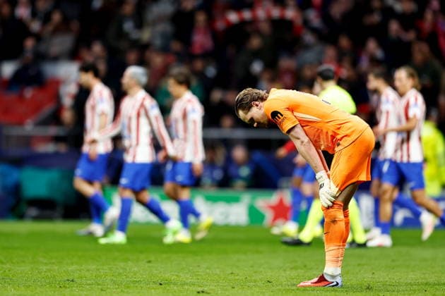 Antonin Kinsky (Tottenham), MARCH 10, 2026 - Football Soccer : Kinsky dejected after Le Normand s goal during UEFA Champions League Round of 16 1st leg match between Club Atletico de Madrid - Tottenham Hotspur at the Estadio Metropolitano in Madrid, Spain. Noxthirdxpartyxsales  aflo_323024365