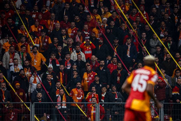Galatasaray vs Liverpool UEFA Champions League 2025-26 Round of 16 - 1st leg Victor Osimhen of Galatasaray SK in action in front of Galatasaray s fans during the match. Galatasaray SK and Liverpool FC faced each other at UEFA Champions League 2025 26 League Round of 16 - 1st leg. The match took place in Ali Sami Yen Rams Park Stadium on March 10th, 2026. Istanbul Istanbul Turkey Copyright: xBurakxBasturkx
