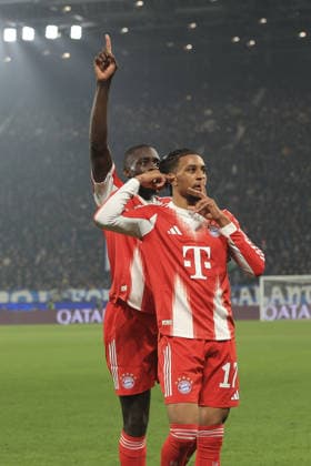 Michael Olise of Bayern Monaco celebrates with team during Atalanta BC vs Bayern Monaco FC, Chanpions League 2025-26 Round of 16, first leg, game at New Balance arena in Bergamo (BG), Italy, on March 19, 2026.  Copyright: xDavidexCasentini IPAxSportx xipa-agency.netx xx IPA_72685684 IPA_Agency_IPA72685684