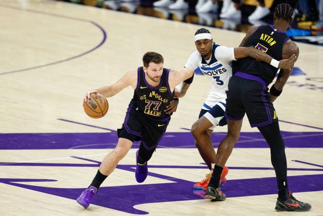 LOS ANGELES, CA - MARCH 10: Los Angeles Lakers guard Luka Doncic (77) dribbles the ball using a Los Angeles Lakers center Deandre Ayton (5) screen during the Minnesota Timberwolves vs Los Angeles Lakers game on March 10, 2026, at Crypto.com Arena in Los Angeles, CA. (Photo by Jevone Moore Icon Sportswire) NBA, Basketball Herren, USA MAR 10 Minnesota Timberwolves at Los Angeles Lakers EDITORIAL USE ONLY Icon20260310002