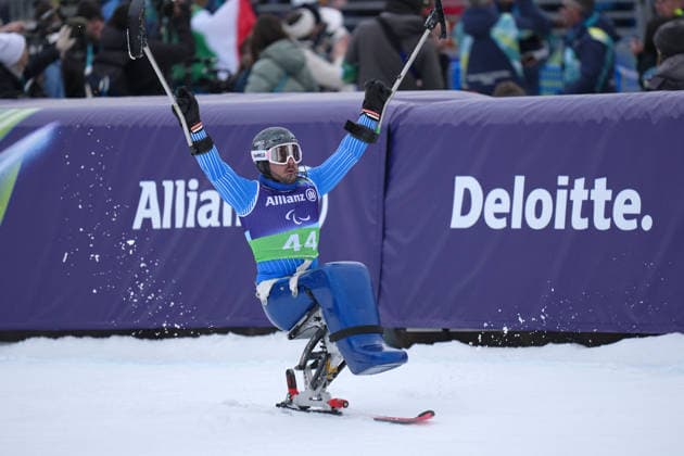 (260311) -- CORTINA D AMPEZZO, March 11, 2026 -- Rene de Silvestro of Italy reacts during the Para Alpine Skiing Men s Alpine Combined Sitting event at the Milan-Cortina 2026 Paralympic Winter games, Winterspiele,Spiele, Summer games in Cortina D ampezzo, Italy, March 10, 2026. ) (SP)ITALY-CORTINA D AMPEZZO-PARALYMPIC WINTER GAMES-PARA ALPINE SKIING-MEN S ALPINE COMBINED-SITTING LianxYi 