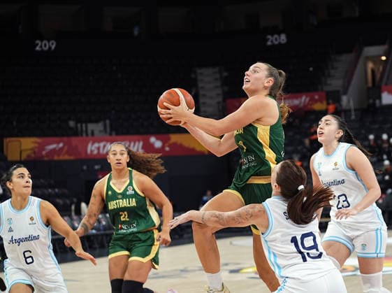 Argentina v Australia - FIBA Women s Basketball World Cup 2026 Qualifying Tournaments ISTANBUL, TURKIYE - MARCH 11: Argentina’s Victoria Gauna (23) and Australia’s Isobel Borlase (3R) in action during the FIBA Women’s World Cup Qualifiers Group A basketball match at the Turkcell Basketball Development Center in Istanbul, Turkiye, on March 11, 2026. Esra Bilgin Anadolu Istanbul Turkey. Editorial use only. Please get in touch for any other usage.  Copyright: x2026xAnadoluxEsraxBilginx