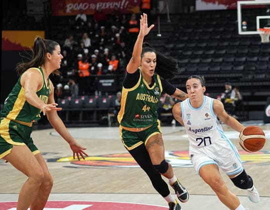 Argentina v Australia - FIBA Women s Basketball World Cup 2026 Qualifying Tournaments ISTANBUL, TURKIYE - MARCH 11: Argentina’s Macarena D’Urso (20) and Australia’s Alex Wilson (44) in action during the FIBA Women s Basketball World Cup 2026 Qualifying Tournaments match between Argentina and Australia at Turkcell Basketball Development Center in Istanbul, Turkiye, on March 11, 2026. Esra Bilgin Anadolu Istanbul Turkey. Editorial use only. Please get in touch for any other usage.  Copyright: x2026xAnadoluxEsraxBilginx