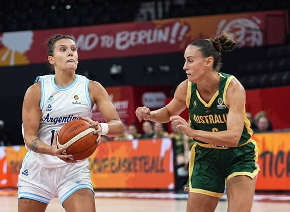 Argentina v Australia - FIBA Women s Basketball World Cup 2026 Qualifying Tournaments ISTANBUL, TURKIYE - MARCH 11: Florencia Chagas (14) of Argentina in action against Steph Talbot (6) of Australia in action during the FIBA Women s Basketball World Cup 2026 Qualifying Tournaments match between Argentina and Australia at Turkcell Basketball Development Center in Istanbul, Turkiye, on March 11, 2026. Esra Bilgin Anadolu Istanbul Turkey. Editorial use only. Please get in touch for any other usage.  Copyright: x2026xAnadoluxEsraxBilginx