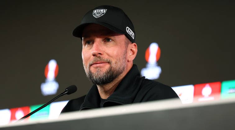 11.03.2026, Deutschland, Stuttgart, Fußball VfB Stuttgart PK, Trainer Sebastian Hoeneß (VfB) Gemäß den Vorgaben der DFL Deutsche Fußball Liga ist es untersagt, in dem Stadion und oder vom Spiel angefertigte Fotoaufnahmen in Form von Sequenzbildern und oder videoähnlichen Fotostrecken zu verwerten bzw. verwerten zu lassen.
