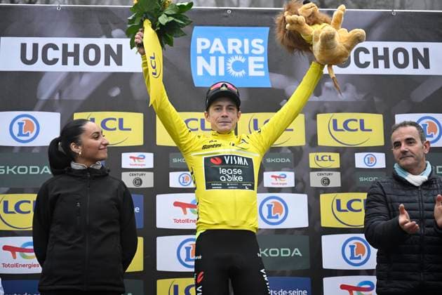 Paris Nice 2026 Stage 4 UCHON, FRANCE - MARCH 11 : Vingegaard Jonas (DEN) of Team Visma I Lease a Bike pictured with the yellow jersey during the podium ceremony of stage 4 of the 84th edition of Paris - Nice an UCI World Tour 2.UWT cycling road race stage for Men Elite of 195 km with start in Bourges and finish in Uchon on March 11, 2026 in Uchon, France, 11 03 2026 ( Motordriver Guy De Vuyst - Uchon France  Copyright: xNicoxVereeckenx