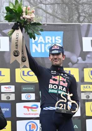 Paris Nice 2026 Stage 4 UCHON, FRANCE - MARCH 11 : Van Dijke Mick (NED) of Red Bull - BORA - Hansgrohe pictured with the combativity prize during the podium ceremony of stage 4 of the 84th edition of Paris - Nice an UCI World Tour 2.UWT cycling road race stage for Men Elite of 195 km with start in Bourges and finish in Uchon on March 11, 2026 in Uchon, France, 11 03 2026 ( Motordriver Guy De Vuyst - Uchon France  Copyright: xNicoxVereeckenx