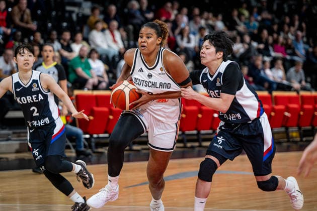 Basketball Villeurbanne 11.03.2026 Wommen™s Basketball World Cup 2026 Qualifying Tournament Deutschland (GER) - Südkorea (KOR) Nyara Sabally (Deutschland, No.08)