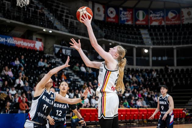 Basketball Villeurbanne 11.03.2026 Wommen™s Basketball World Cup 2026 Qualifying Tournament Deutschland (GER) - Südkorea (KOR) Frida Bühner (Deutschland, No.20)