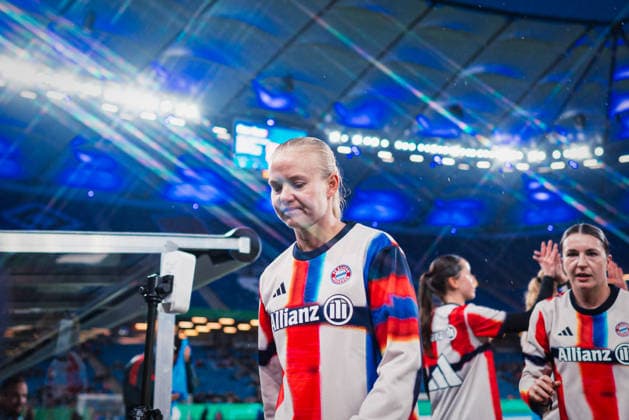 DFB-Pokal Frauen: Hamburger SV vs. FC Bayern München,11.03.2026 Pernille Harder (FC Bayern München, 21) (mit Sternfilter); Fußball, DFB-Pokal Frauen, Viertelfinale: Hamburger SV vs. FC Bayern München am 11.03.2026 im Volksparkstadion, Hamburg DFB REGULATIONS PROHIBIT ANY USE OF PHOTOGRAPHS AS IMAGE SEQUENCES AND OR QUASI-VIDEO. Copyright: xBEAUTIFULxSPORTS Tonhäuserx