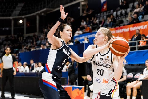 LYON-VILLEURBANNE, FRANCE - MARCH 11: Frieda Buehner (Bühner, Buhner Germany, 20) controls the ball against Isaem Choi (Republic of Korea, 6) during the FIBA Women™s World Cup Qualifying Tournament match between Germany vs. Republic of Korea at Astroballe on matchday 1 of the FIBA Women™s World Cup Qualifying Tournament on March 11, 2026 in Lyon-Villeurbanne, France. France Copyright: xSteffiexWunderlx