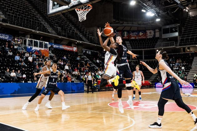 LYON-VILLEURBANNE, FRANCE - MARCH 11: Alexis Peterson (Germany, 1) shoots the ball against Jisu Park (Republic of Korea, 7) during the FIBA Women™s World Cup Qualifying Tournament match between Germany vs. Republic of Korea at Astroballe on matchday 1 of the FIBA Women™s World Cup Qualifying Tournament on March 11, 2026 in Lyon-Villeurbanne, France. France Copyright: xSteffiexWunderlx
