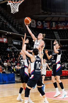 LYON-VILLEURBANNE, FRANCE - MARCH 11: Leonie Fiebich (Germany, 13) shoots the ball over Yusun Hong (Republic of Korea, 39) and Yoolim Kang (Republic of Korea, 10) during the FIBA Women™s World Cup Qualifying Tournament match between Germany vs. Republic of Korea at Astroballe on matchday 1 of the FIBA Women™s World Cup Qualifying Tournament on March 11, 2026 in Lyon-Villeurbanne, France. France Copyright: xSteffiexWunderlx