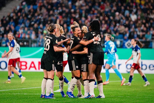 DFB-Pokal Frauen: Hamburger SV vs. FC Bayern München,11.03.2026 TOR, JUBEL zum 1:0 durch Edna Imade (FC Bayern München, 29); Fußball, DFB-Pokal Frauen, Viertelfinale: Hamburger SV vs. FC Bayern München am 11.03.2026 im Volksparkstadion, Hamburg DFB REGULATIONS PROHIBIT ANY USE OF PHOTOGRAPHS AS IMAGE SEQUENCES AND OR QUASI-VIDEO. Copyright: xBEAUTIFULxSPORTS Tonhäuserx