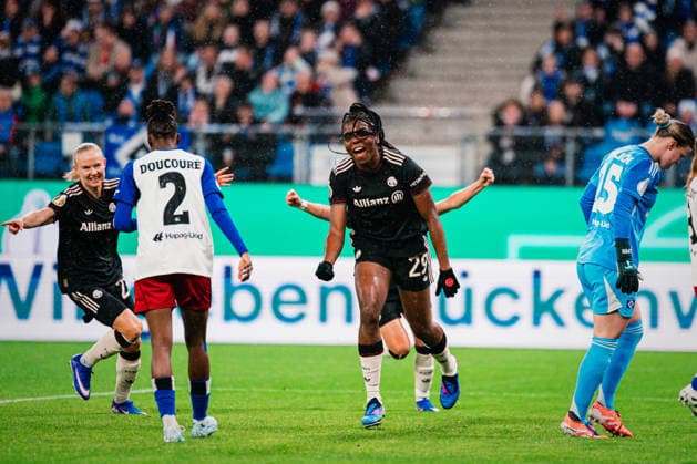 DFB-Pokal Frauen: Hamburger SV vs. FC Bayern München,11.03.2026 TOR, JUBEL zum 1:0 durch Edna Imade (FC Bayern München, 29); Fußball, DFB-Pokal Frauen, Viertelfinale: Hamburger SV vs. FC Bayern München am 11.03.2026 im Volksparkstadion, Hamburg DFB REGULATIONS PROHIBIT ANY USE OF PHOTOGRAPHS AS IMAGE SEQUENCES AND OR QUASI-VIDEO. Copyright: xBEAUTIFULxSPORTS Tonhäuserx