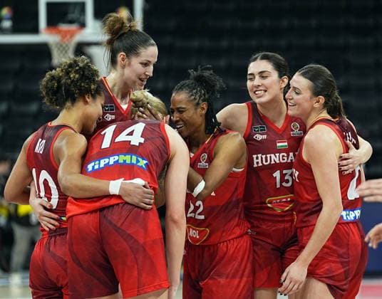 Japan V Hungary - FIBA Women s World Cup Qualifiers ISTANBUL, TURKIYE – MARCH 11: Hungary players celebrate their victory following the FIBA Women s Basketball World Cup Qualifiers Group C match between Japan and Hungary at the Turkcell Basketball Development Center in Istanbul, Turkiye, on March 11, 2026. Esra Bilgin Anadolu Istanbul Turkey. Editorial use only. Please get in touch for any other usage.  Copyright: x2026xAnadoluxEsraxBilginx