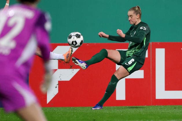 VfL vs. Frankfurt, DFB-Pokal Frauen Wolfsburg, 11.03.2026, Fußball, Frauen, VfL Wolfsburg vs. Eintracht Frankfurt, Viertelfinale DFB-Pokal, Saison 2025 2026. Janina Minge (VfL Wolfsburg) AOK Stadion Deutschland
