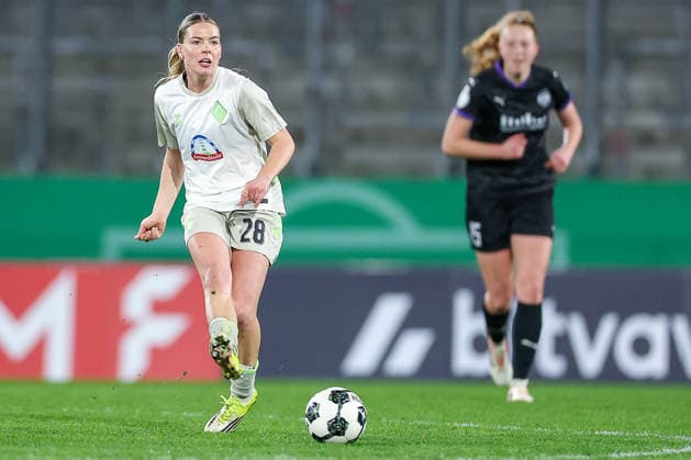 2026.03.11, Fußball, DFB-Pokal Frauen, SGS Essen - SV Werder Bremen, Viertelfinale, Stadion an der Hafenstraße, Damen, Saison 2025 2026: Juliane Wirtz (Werder Bremen 28) DFB regulations prohibit any use of photographs as image sequences and or quasi-video. Nordrhein-Westfalen Deutschland