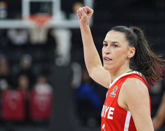Turkiye v Canada - FIBA Women s Basketball World Cup Qualifiers ISTANBUL, TURKIYE – MARCH 11: Turkiye s player Sevgi Uzun (2) celebrates after scoring during the FIBA Women s Basketball World Cup Qualifiers Group C match between Canada and Turkiye at the Turkcell Basketball Development Center in Istanbul, Turkiye, on March 11, 2026. Esra Bilgin Anadolu Istanbul Turkey. Editorial use only. Please get in touch for any other usage.  Copyright: x2026xAnadoluxEsraxBilginx