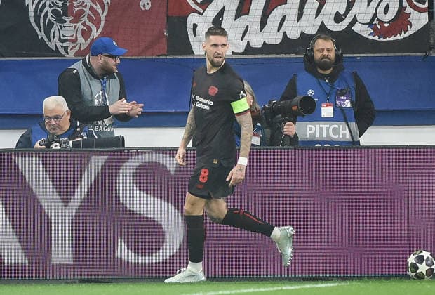 11.03.2026, xhbx, Fussball UEFA Champions League, Bayer 04 Leverkusen - FC Arsenal London v.l. Torjubel, Goal celebration, celebrate the goal 1:0 durch Robert Andrich (Bayer Leverkusen) (DFL DFB REGULATIONS PROHIBIT ANY USE OF PHOTOGRAPHS as IMAGE SEQUENCES and or QUASI-VIDEO) Leverkusen