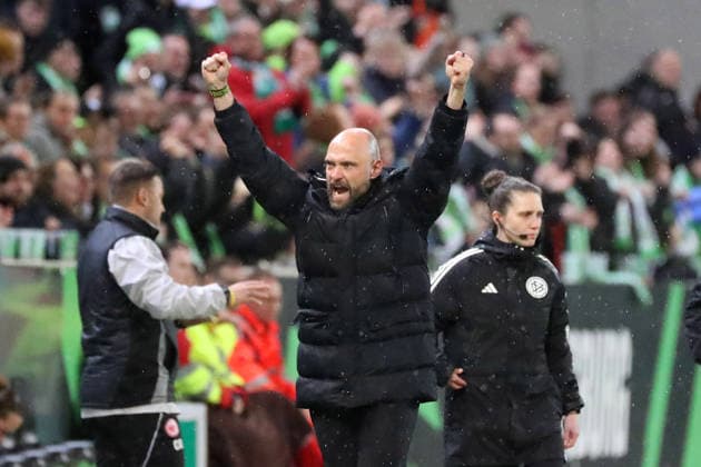 VfL vs. Frankfurt, DFB-Pokal Frauen Wolfsburg, 11.03.2026, Fußball, Frauen, VfL Wolfsburg vs. Eintracht Frankfurt, Viertelfinale DFB-Pokal, Saison 2025 2026. Schlussjubel, Cheftrainer Stephan Lerch (VfL Wolfsburg) AOK Stadion Deutschland