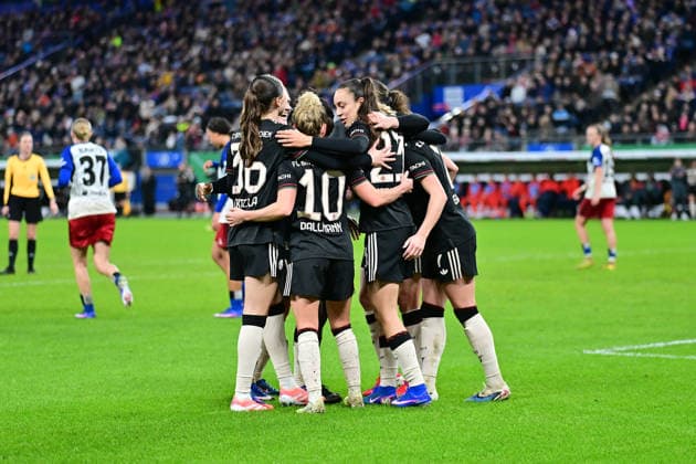 Fußball I Frauen I Saison 2025-2026 I DFB Pokal I Viertelfinale I Hamburger SV - FC Bayern München I 11.03.2026 Torjubel, Jubel, Begeisterung, Enthusiasmus, Euphorie, Freude, Glücksgefühl, Heiterkeit bei: FC Bayern München Hamburg Volksparkstadion Hamburg Deutschland Copyright: xLobeca WolfxGebhardtx