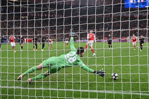 Kai Havertz (FC Arsenal) verwandelt gegen Torwart Janis Blaswich (Bayer 04 Leverkusen) den Elfmeter zum 1:1 11.03.2026, Fussball, UEFA Champions League 2025 2026, Achtelfinale, Bayer 04 Leverkusen - FC Arsenal UEFA regulations prohibit any use of photographs as image sequences and or quasi-video Leverkusen BayArena Nordrhein Westfalen Deutschland