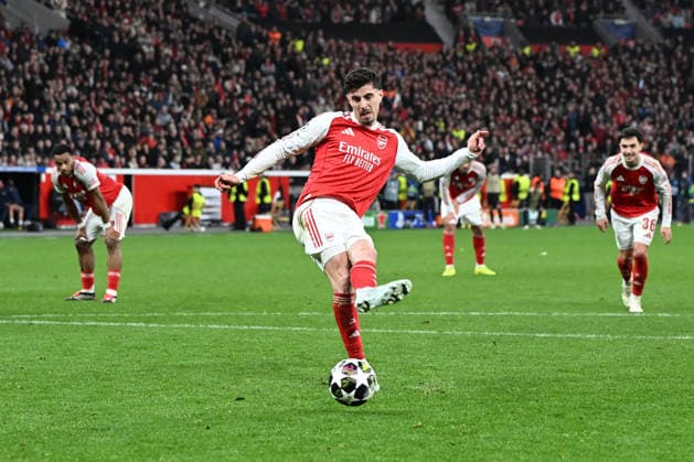 Kai Havertz (FC Arsenal) Tor zum 1:1 waehrend des Spiels der UEFA Champions League 2025 26, Achtelfinale, Hinspiel zwischen Bayer 04 Leverkusen und FC Arsenal, BayArena am 11. March 2026 in Leverkusen, Deutschland. (Foto von Ralf Treese DeFodi Images) +++ Kai Havertz (FC Arsenal) scores his team™s first goal during the UEFA Champions League 2025 26 Round of 16, First Leg, match between Bayer 04 Leverkusen and FC Arsenal at BayArena on February 24, 2026 in Leverkusen, Germany. (Photo by Ralf Treese DeFodi Images) -