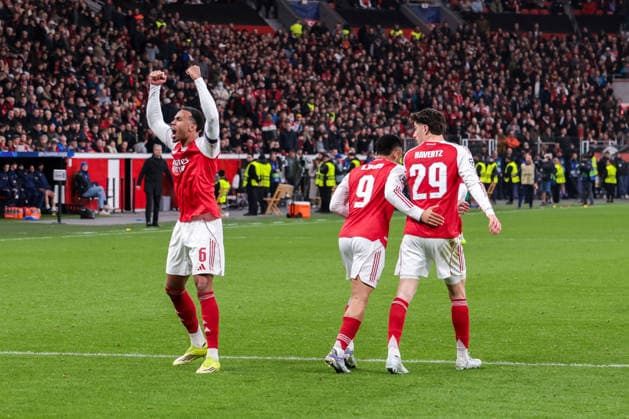 11.03.2026, Fussball, Achtelfinale der UEFA Champions League, Bayer 04 Leverkusen - Arsenal London, v. l. Gabriel Magalhaes (Arsenal London), Gabriel Jesus (Arsenal London), Kai Havertz (Arsenal London) bejubeln das Tor zum 1:1. Leverkusen BayArena NRW Deutschland xRHR-FOTO DEx Copyright: DennisxEwert RHR-FOTOx RHR-FOTO DE