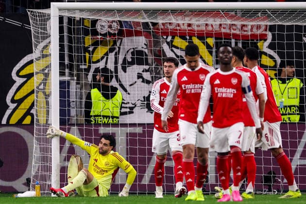 LEVERKUSEN, GERMANY - MARCH 11: Arsenal goalkeeper David Raya looks dejected after conceding his team s first goal during the UEFA Champions League 2025 26 Round of 16 First Leg match between Bayer 04 Leverkusen and Arsenal FC at BayArena on March 11, 2026 in Leverkusen, Germany.  Copyright: xRenexNijhuis MBxMediax