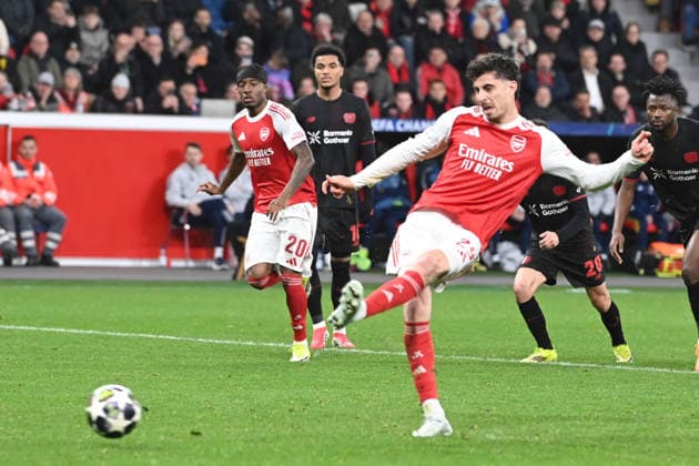 Kai HAVERTZ schiesst per Elfmeter das Tor zum 1-1, Fussball Champions League, Achtelfinale, Bayer 04 Leverkusen (LEV) - FC Arsenal London (ARS) 1-1 am 11.03.2026 in Leverkusen Deutschland. UEFA regulations prohibit any use of photographs as image sequences and or quasi-video Â