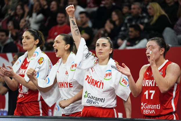 Turkiye v Canada - FIBA Women s Basketball World Cup Qualifiers ISTANBUL, TURKIYE - MARCH 11: Turkiye players celebrate after a basket during the FIBA Women’s Basketball World Cup Qualifiers Group C match between Canada and Turkiye at the Turkcell Basketball Development Center in Istanbul, Turkiye, on March 11, 2026. Esra Bilgin Anadolu Istanbul Turkey. Editorial use only. Please get in touch for any other usage.  Copyright: x2026xAnadoluxEsraxBilginx