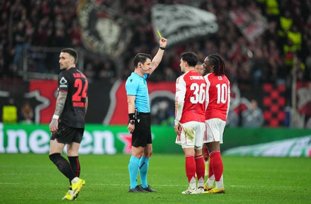 Martin Zubimendi (FC Arsenal) receives a yellow card during Bayer Leverkusen and FC Arsenal at BayArena, Leverkusen, Germany on March 11, 2026. Thor Wegner DeFodi Images. (Photo by DeFodi Images) -