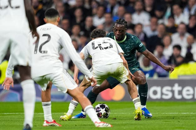 March 11, 2026, Madrid, Madrid, Spain: Jeremy Doku of Manchester City in action during the UEFA Champions League 2025 26 Round of 16 First Leg match between Real Madrid C.F. and Manchester City at Bernabeu stadium on March 11, 2026, in Madrid, Spain. Madrid Spain - ZUMAa181 20260311_zaa_a181_049 Copyright: xOscarxJ.xBarrosox