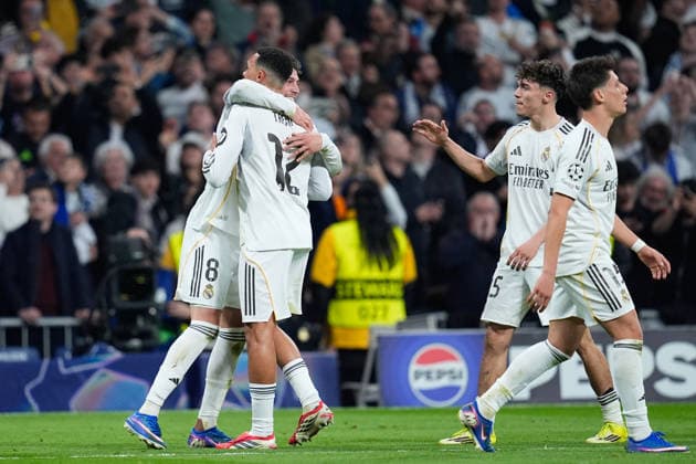 March 11, 2026, Madrid, Madrid, Spain: Federico Valverde of Real Madrid CF celebrates a goal with teammates during the UEFA Champions League 2025 26 Round of 16 First Leg match between Real Madrid C.F. and Manchester City at Bernabeu stadium on March 11, 2026, in Madrid, Spain. Madrid Spain - ZUMAa181 20260311_zaa_a181_092 Copyright: xDennisxAgyemanx
