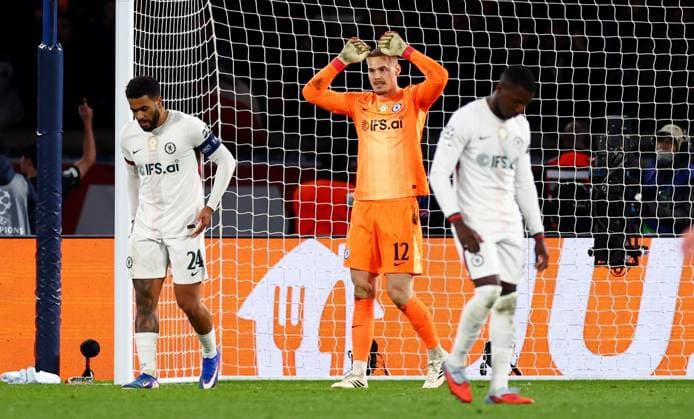 Filip Jorgensen of Chelsea looks dejected after conceding a third goal. Paris Saint-Germain v Chelsea, UEFA Champions League, Round of 16, First Leg, Football, Parc des Princes, Paris, France - 11 Mar 2026Paris Parc des Princes France EDITORIAL USE ONLY No use with unauthorised audio, video, data, fixture lists, club league logos or live services. Online in-match use limited to 120 images, no video emulation. No use in betting, games or single club league player publications. Copyright: xJamesxMarsh Shutterstockx 16746728cz