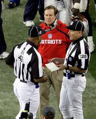 Feb. 3, 2008 - New England Patriots head coach Bill Belichick successfully challenges a play in the third qurter of Super Bowl XLII at University of Phoenix Stadium in Glendale, Arizona, on Sunday, February 3, 2008. (Mark Cornelison MCT) Copyright: xMarkxCornelisonx